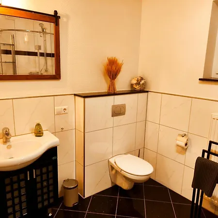 Neu - Wild Western - 110 Qm Umgeben Von Pferden Am Fluss Apartment