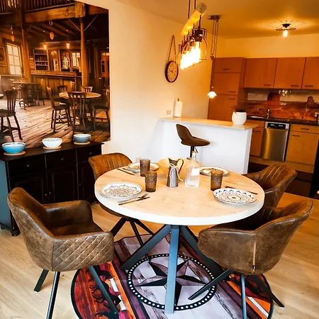 Apartment Neu - Wild Western - 110 Qm Umgeben Von Pferden Am Fluss