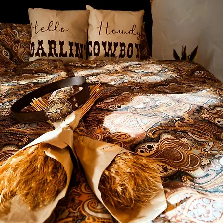 Neu - Wild Western - 110 Qm Umgeben Von Pferden Am Fluss *